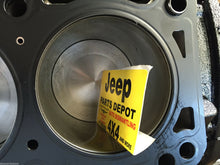 Load image into Gallery viewer, 2009-2015 DODGE JEEP CHRYSLER 5.7L HEMI ENGINE REBUILT MOTOR RE-MANUFACTURED