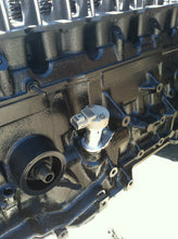 Load image into Gallery viewer, 2000-2001 JEEP CHEROKEE XJ MOTOR 4.0L ENGINE AMC REBUILT WARRANTY CLASSIC OEM