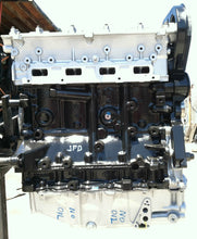 Load image into Gallery viewer, 2003 -2009 CHRYSLER PT CRUISER 2.4 LITER DOHC ENGINE REMAN W WARRANTY NON TURBO