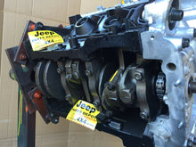 Load image into Gallery viewer, JEEP WRANGLER JK 3.8L ENGINE MOTOR REBUILT WARRANTY 2007-2011 ASSEMBLY